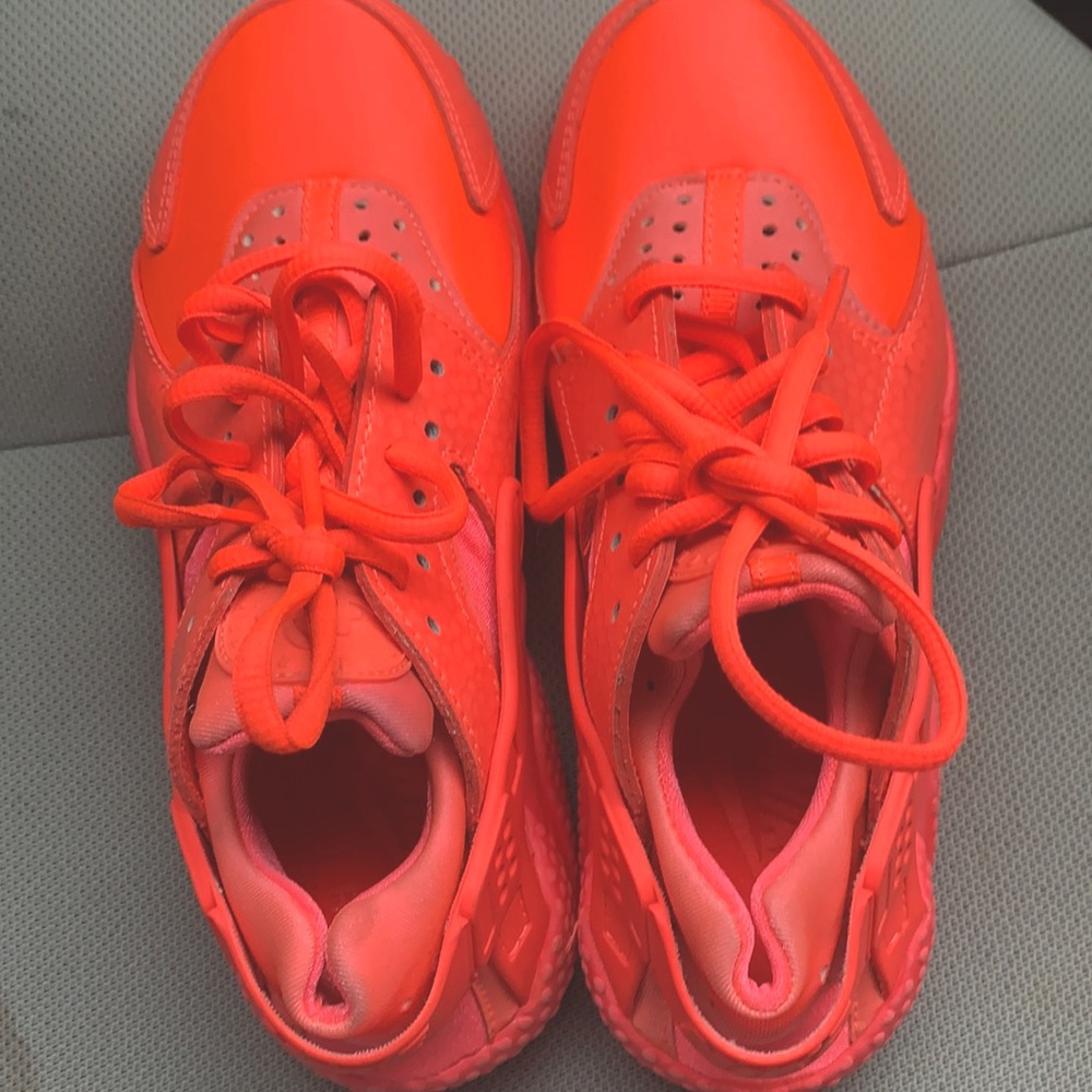 big kids girl shoes very pretty color!